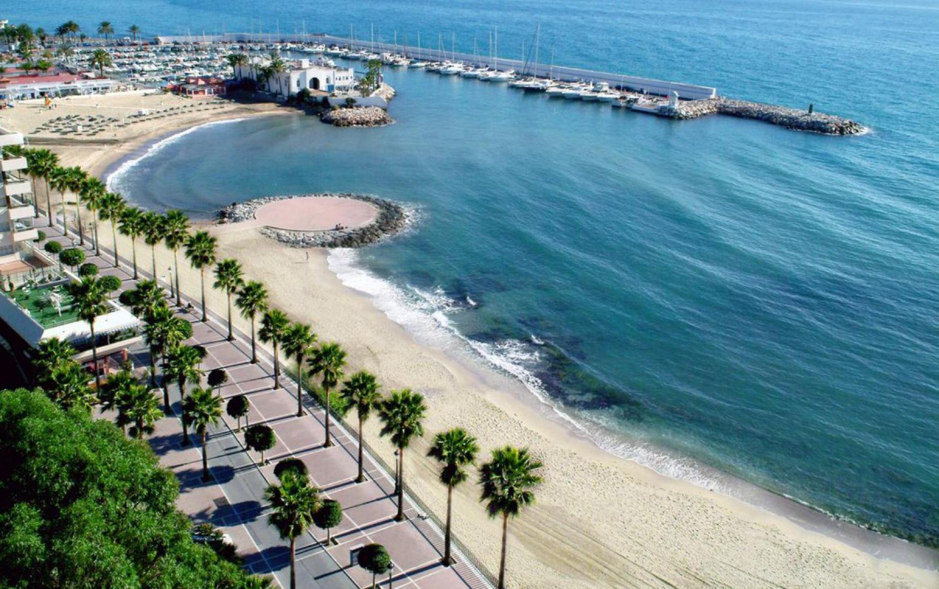 Seafront In Marbella With Pool And Garage Exterior foto